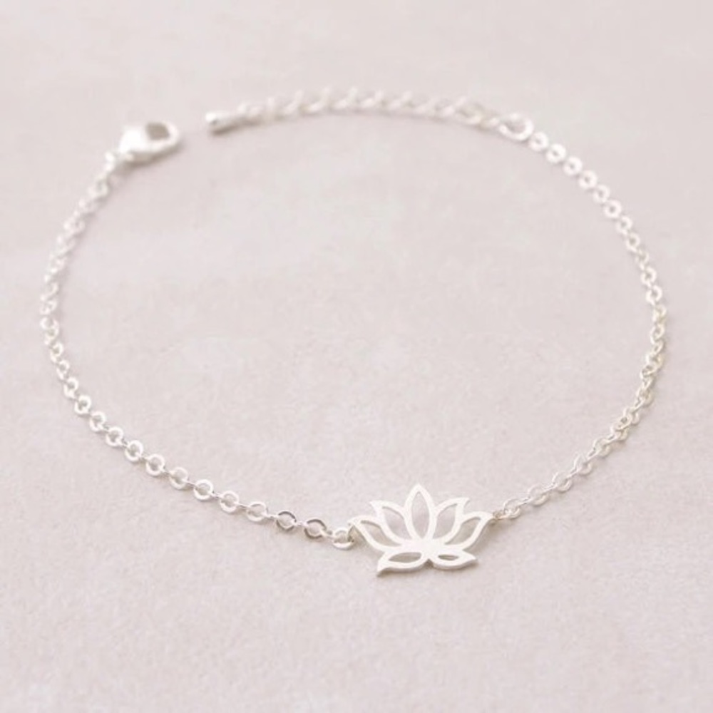 Lotus Earrings - Picture 5 of 6